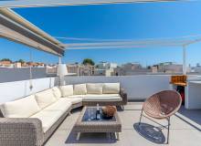 Resale - Villa / Semi detached - Orihuela - Villamartín