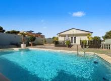 Resale - Villa / Semi detached - Pilar de la Horadada - Pinar de Campoverde