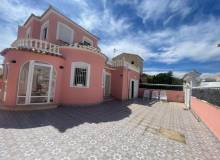 Resale - Villa / Semi detached - Play Flamenca