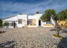 Resale - Villa / Semi detached - Rojales - Ciudad Quesada