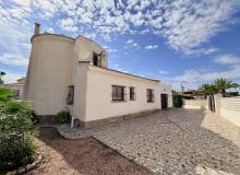 Resale - Villa / Semi detached - Rojales - Ciudad Quesada