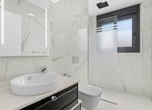 Resale - Villa / Semi detached - San Miguel - San Miguel Salinas