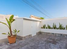 Resale - Villa / Semi detached - Torrevieja - El chaparral