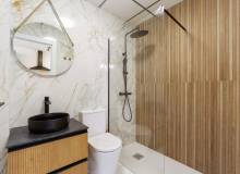 Resale - Villa / Semi detached - Torrevieja - El chaparral