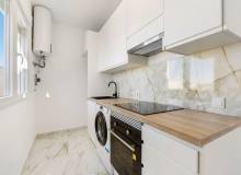 Resale - Villa / Semi detached - Torrevieja - El chaparral