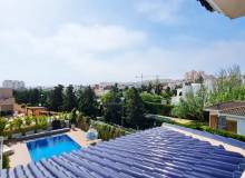 Resale - Villa / Semi detached - Torrevieja - La Mata