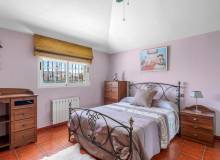 Resale - Villa / Semi detached - Torrevieja - La Mata