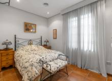 Resale - Villa / Semi detached - Torrevieja - La Veleta