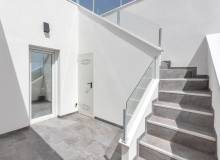Resale - Villa / Semi detached - Torrevieja - Los Balcones