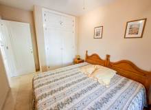 Resale - Villa / Semi detached - Villamartin