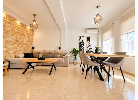 Town House - Resale - Daya Nueva - Daya Nueva