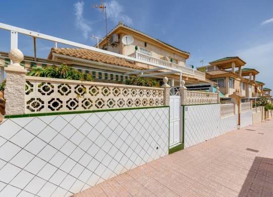 Town House - Resale - Los Altos - Los Altos