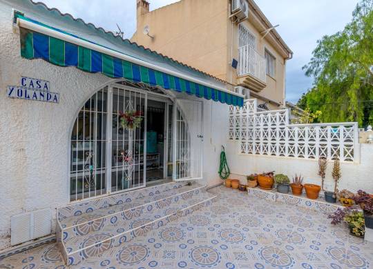 Town House - Resale - Torreta - Torreta