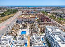 Venta - Apartment / flat - Orihuela Costa - Cabo Roig 