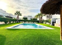 Venta - Apartment / flat - Torrevieja - Aguas Nuevas