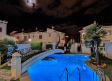 Venta - Apartment / flat - Torrevieja - Nueva Torrevieja