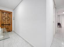 Venta - Apartment / flat - Torrevieja - Torrevieja Centro