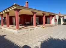 Venta - Villa / Semi adosado - Albatera