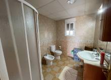 Venta - Villa / Semi adosado - Albatera