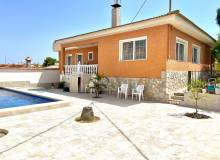 Venta - Villa / Semi adosado - Benijofar - pueblo