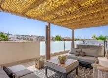 Venta - Villa / Semi adosado - Benijofar