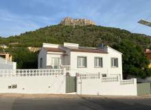 Venta - Villa / Semi adosado - Calpe