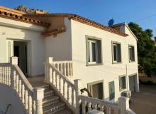 Venta - Villa / Semi adosado - Calpe