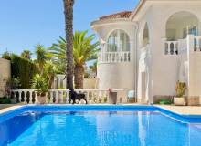Venta - Villa / Semi adosado - Ciudad Quesada/Rojales - Centro de la Ciudad Quesada