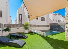 Venta - Villa / Semi adosado - Ciudad Quesada