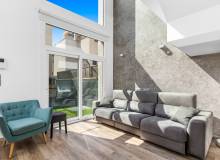 Venta - Villa / Semi adosado - Ciudad Quesada