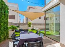 Venta - Villa / Semi adosado - Ciudad Quesada