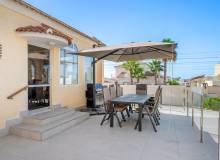 Venta - Villa / Semi adosado - Ciudad Quesada