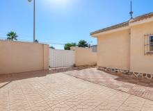 Venta - Villa / Semi adosado - Ciudad Quesada