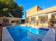 Venta - Villa / Semi adosado - Dehesa de campoamor - Campoamor