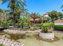 Venta - Villa / Semi adosado - Elche/Elx