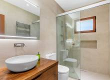 Venta - Villa / Semi adosado - Elche/Elx