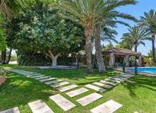 Venta - Villa / Semi adosado - Elche/Elx