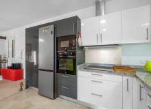 Venta - Villa / Semi adosado - Elche/Elx