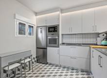 Venta - Villa / Semi adosado - Elche/Elx