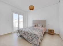 Venta - Villa / Semi adosado - La Marina