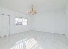 Venta - Villa / Semi adosado - La Marina