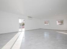 Venta - Villa / Semi adosado - La Marina