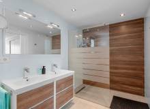 Venta - Villa / Semi adosado - La Marina