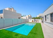 Venta - Villa / Semi adosado - La Marina