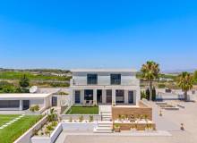Venta - Villa / Semi adosado - Montesinos - La Herrada