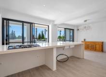 Venta - Villa / Semi adosado - Montesinos - La Herrada