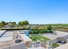 Venta - Villa / Semi adosado - Montesinos - La Herrada