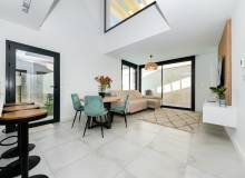 Venta - Villa / Semi adosado - Montesinos - Los Montesinos