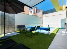 Venta - Villa / Semi adosado - Montesinos - Los Montesinos