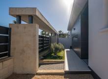 Venta - Villa / Semi adosado - Orihuela Costa - Cabo Roig 